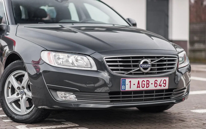 Volvo V70 cena 49999 przebieg: 185342, rok produkcji 2016 z Końskie małe 781